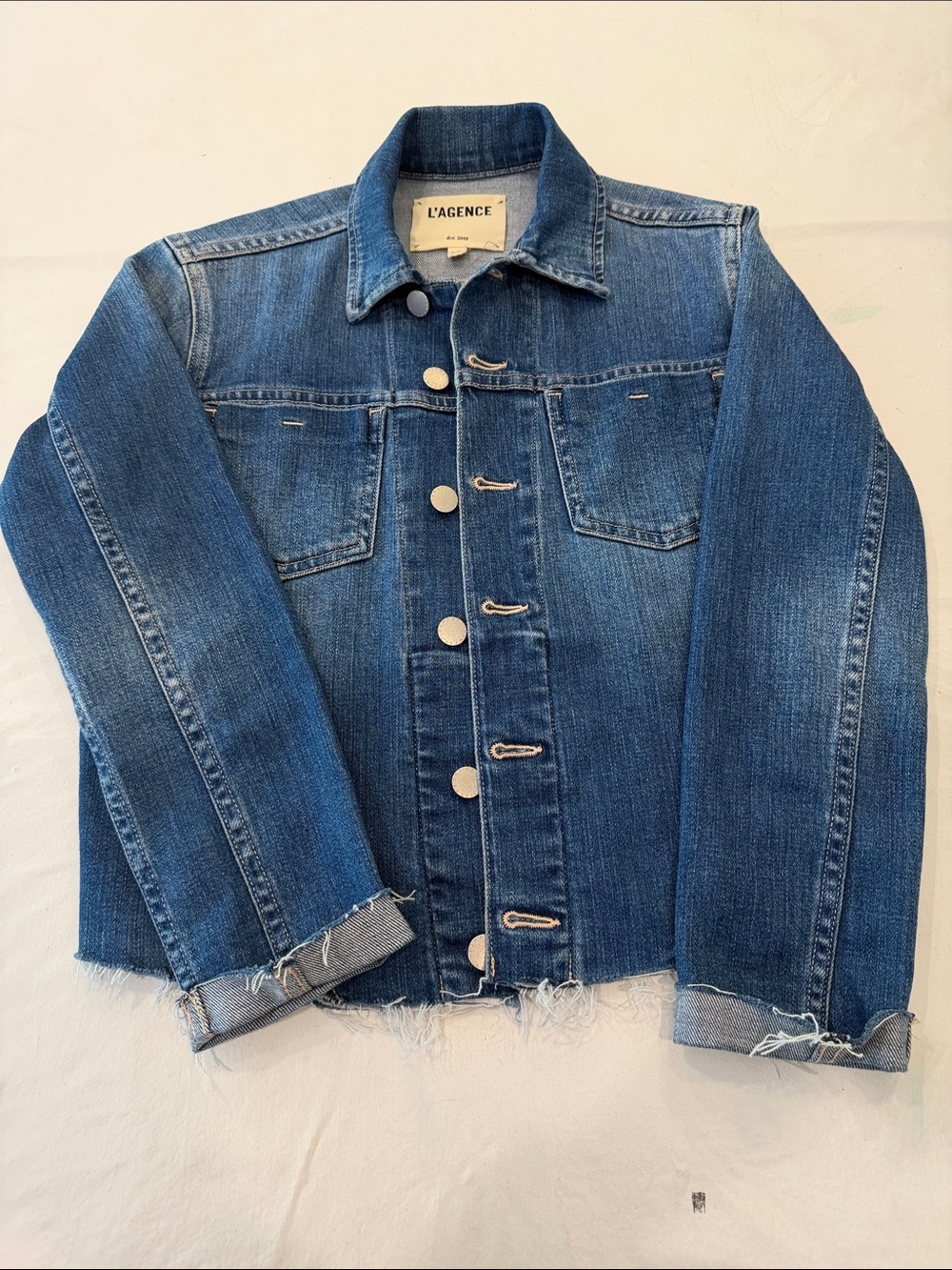 L’AGENCE Classic Blue Denim Jacket Raw Hem slim fit size S - Picture 5 of 6